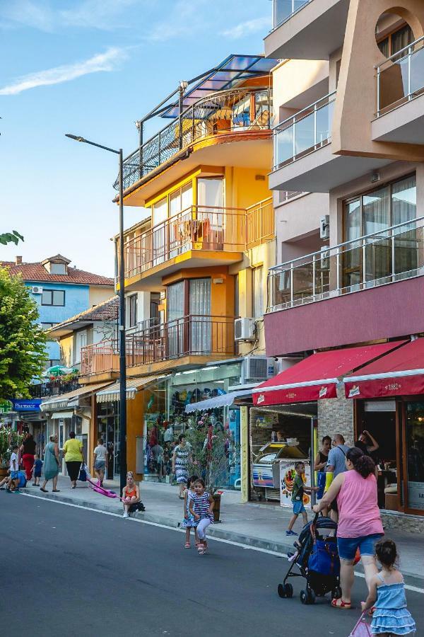 Nessebar'S New Town Top Centre 2-Bdr Apartment By Flаt Manаger ภายนอก รูปภาพ